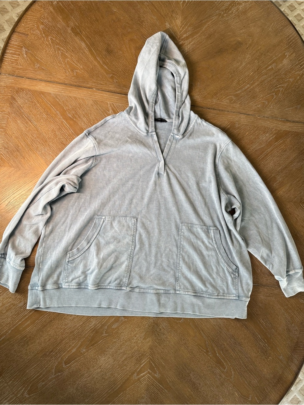 Jane and Delancey Women’s 3X Light Gray Long Sleeve Hooded Pocket Sweatshirt